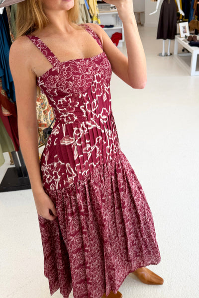 Aithana Dress