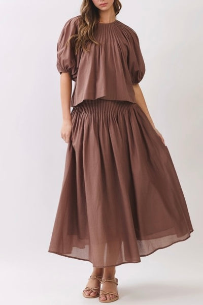 Pintuck Puff Sleeve Top (Brown)