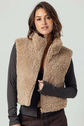 CECILY Sherpa Vest