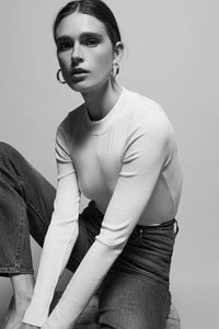 Gina Slim Mock Neck