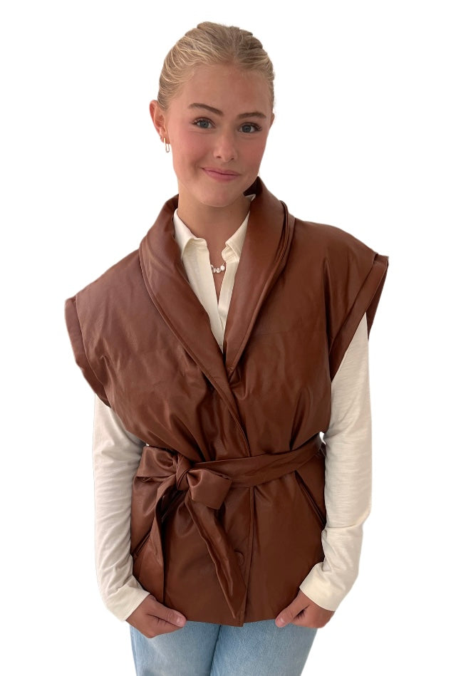 Coat Vest With Tie Brown